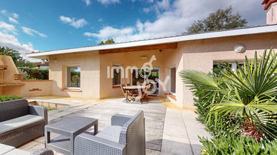 Maison - 159 m² - 5 pièces