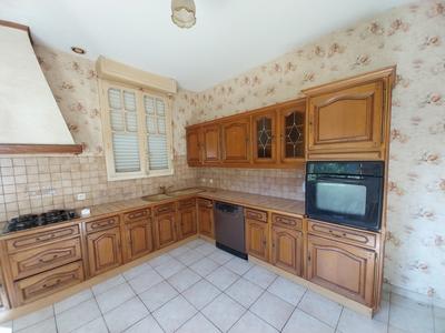 Maison - 90 m² - 3 pièces