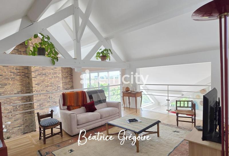 Maison - 160 m² - 7 pièces