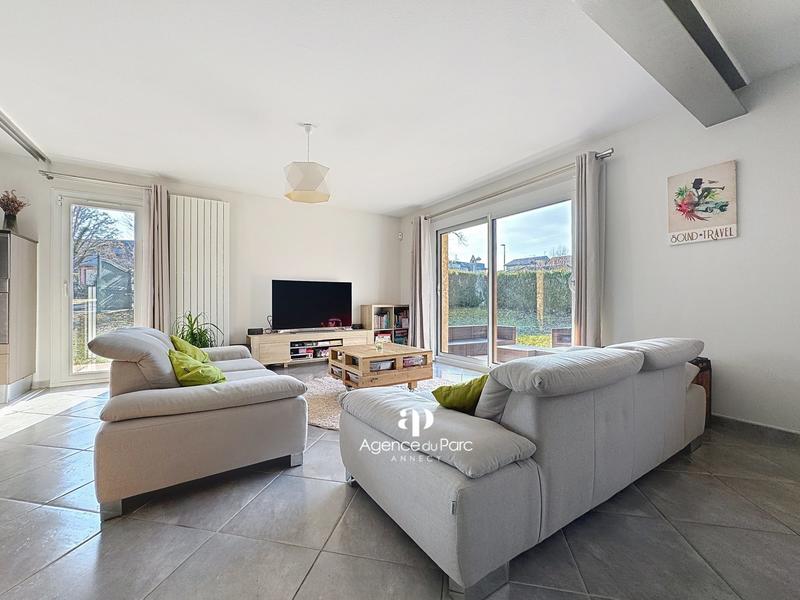 Maison - 96 m² - 4 pièces