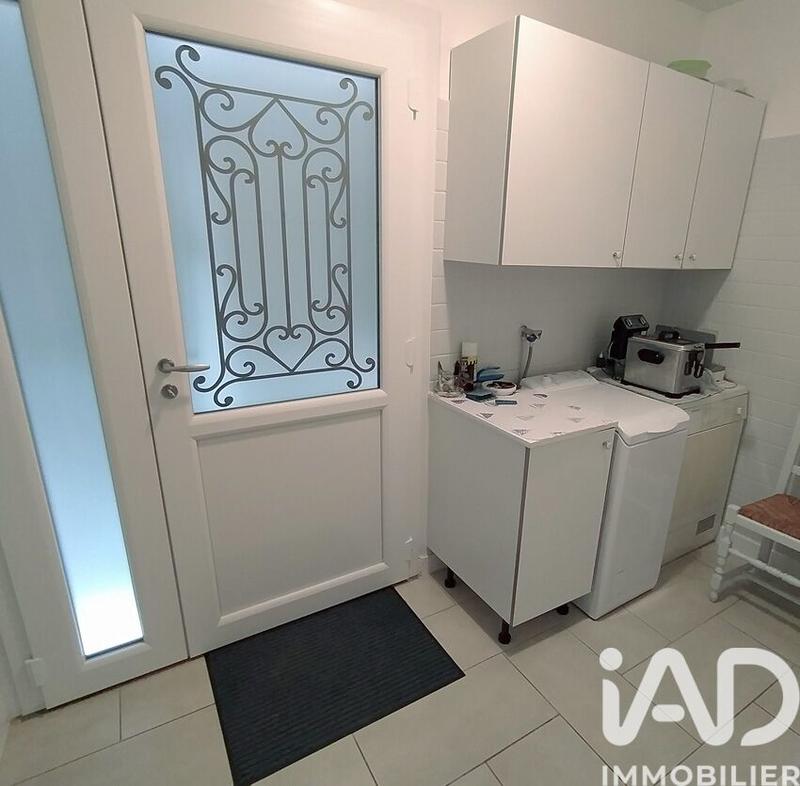 Maison - 180 m² - 7 pièces