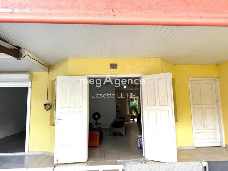 Maison - 98 m² - 4 pièces