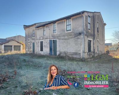 Maison - 300 m² - 11 pièces