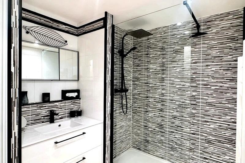 Appartement - 102 m² - 4 pièces