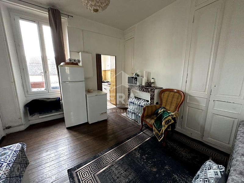 Immeuble - 9 pièces