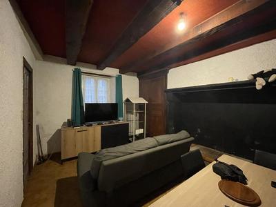 Maison - 117 m² - 8 pièces