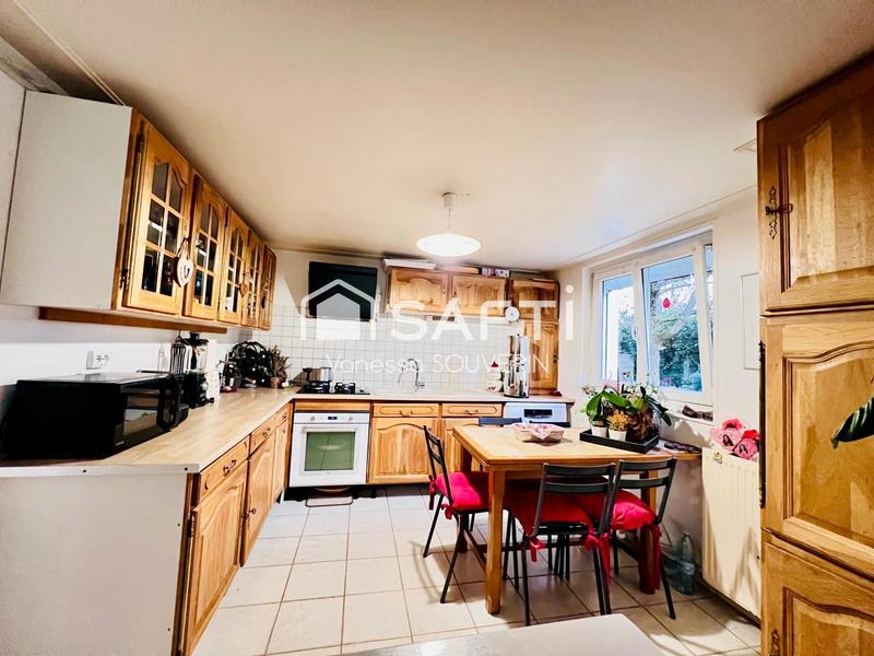 Maison - 93 m² - 4 pièces