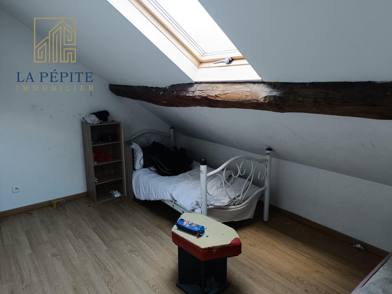 Maison - 98 m² - 5 pièces