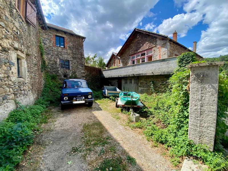 Maison - 200 m² - 6 pièces