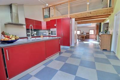 Duplex - 247 m² - 8 pièces