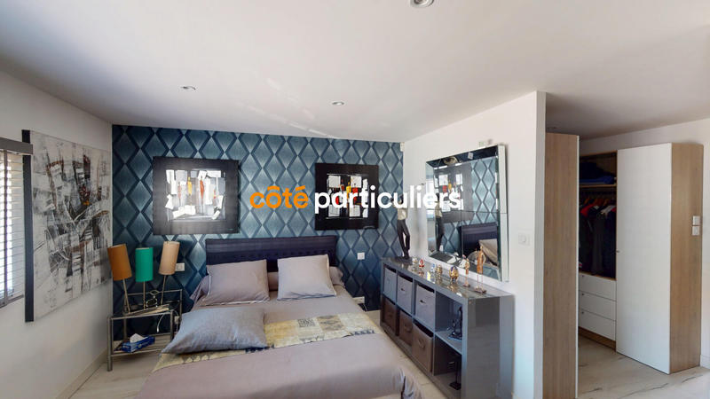 Maison - 176 m² - 6 pièces