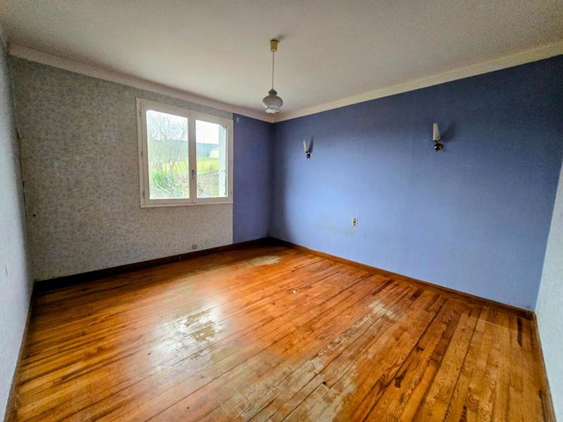 Maison - 130 m² - 7 pièces