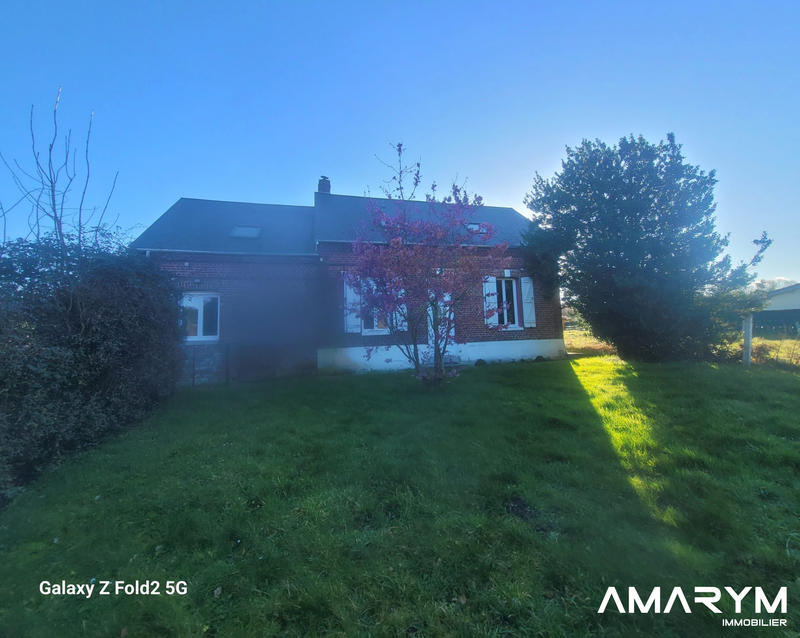 Maison - 95 m² - 9 pièces