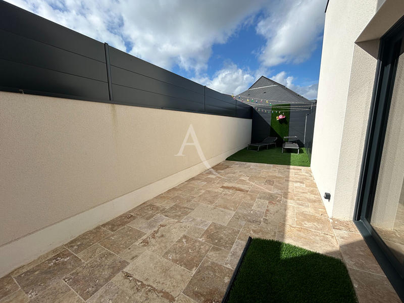 Maison - 198 m² - 5 pièces