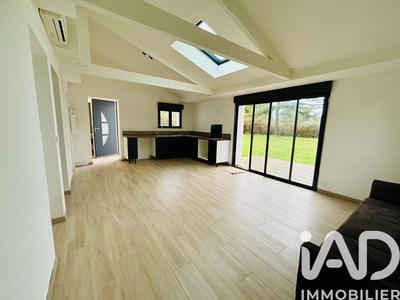 Maison - 60 m² - 3 pièces