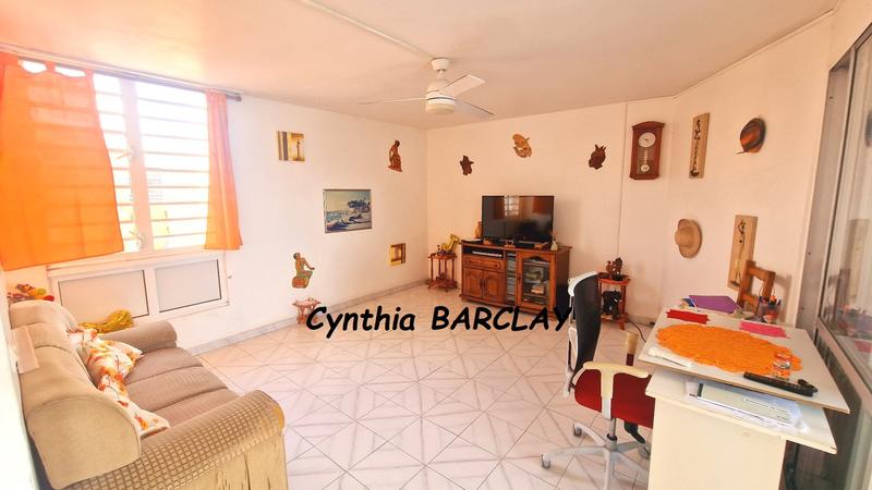 Appartement - 96 m² - 4 pièces