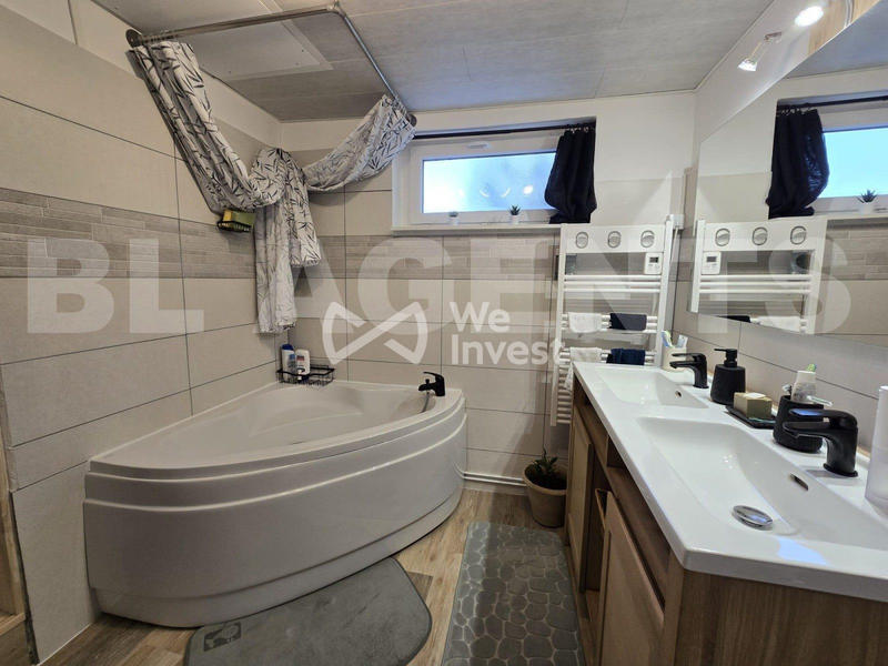 Maison - 109 m² - 4 pièces