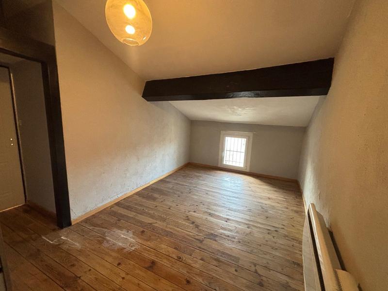 Appartement - 82 m² - 3 pièces