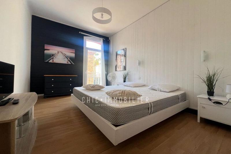 Appartement - 115 m² - 5 pièces