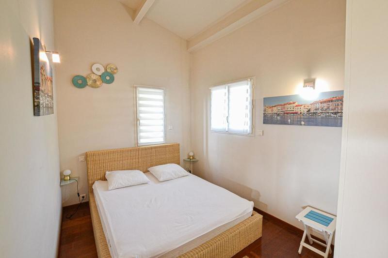 Villa - 207 m² - 5 pièces