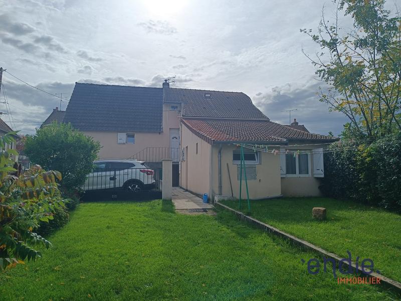 Maison - 120 m² - 7 pièces