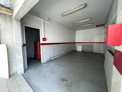 Maison - 250 m² - 5 pièces