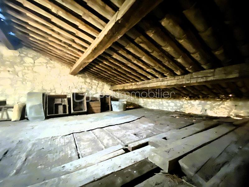 Parking / Garage - 72 m²