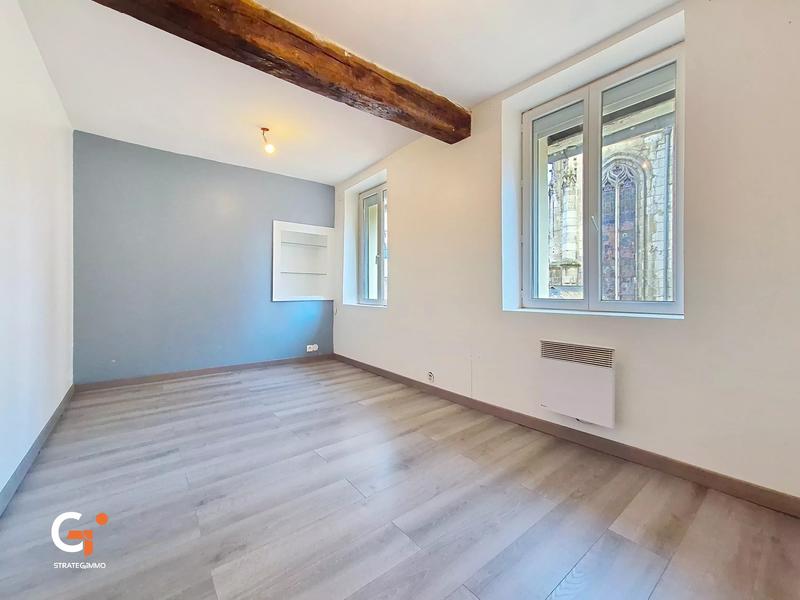 Maison - 110 m² - 4 pièces
