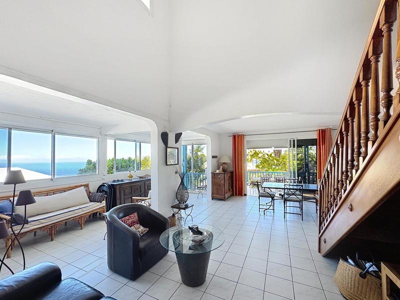 Maison - 176 m² - 6 pièces