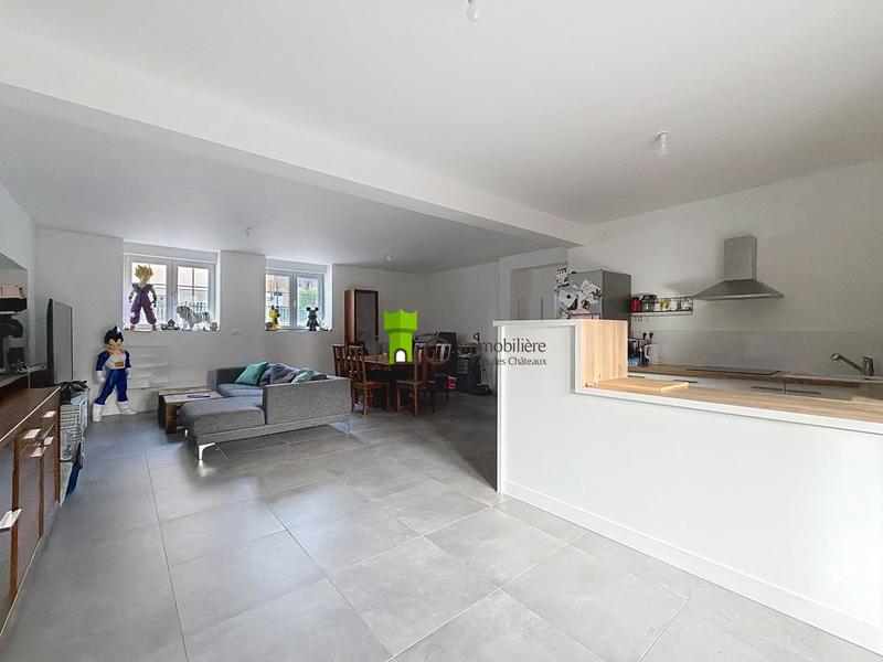 Appartement - 93 m² - 3 pièces