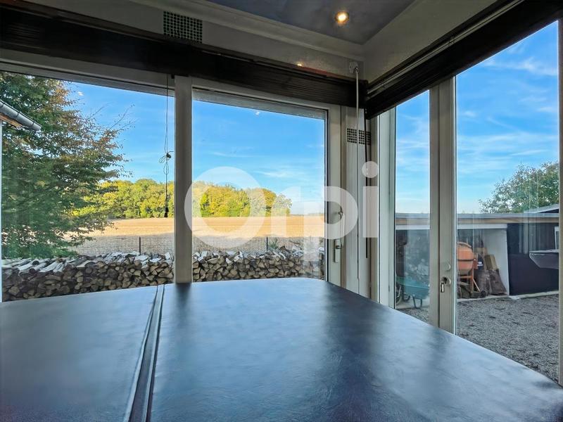 Maison - 220 m² - 6 pièces