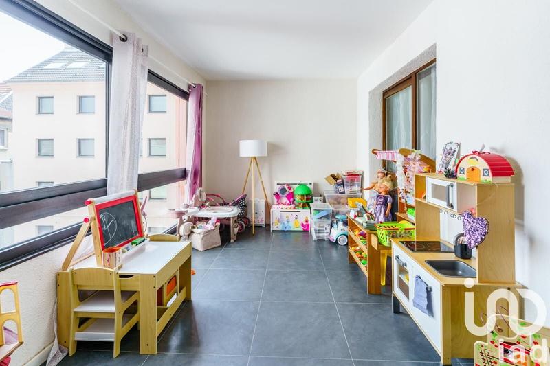 Appartement - 84 m² - 3 pièces