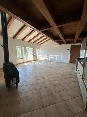Appartement - 83 m² - 3 pièces