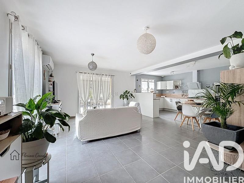 Maison - 92 m² - 4 pièces