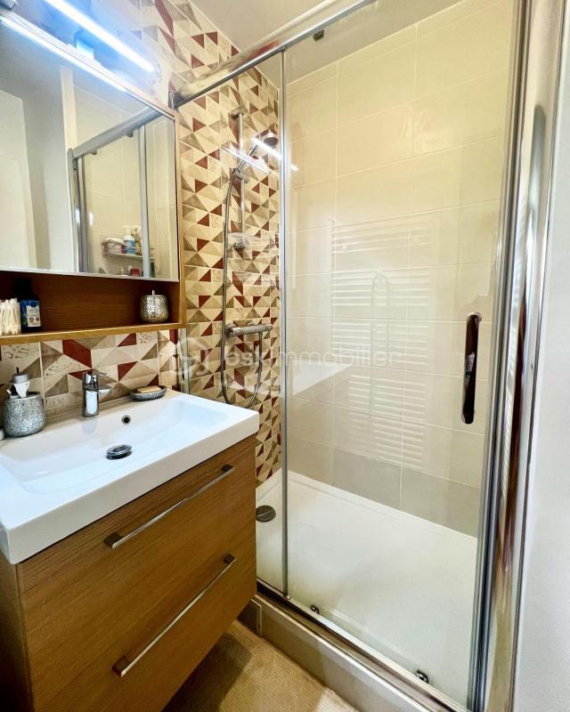 Maison - 97 m² - 5 pièces