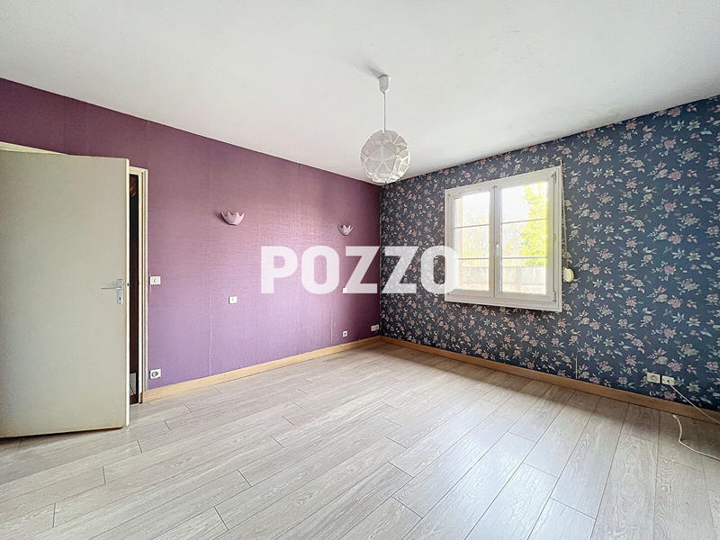 Maison - 159 m² - 6 pièces