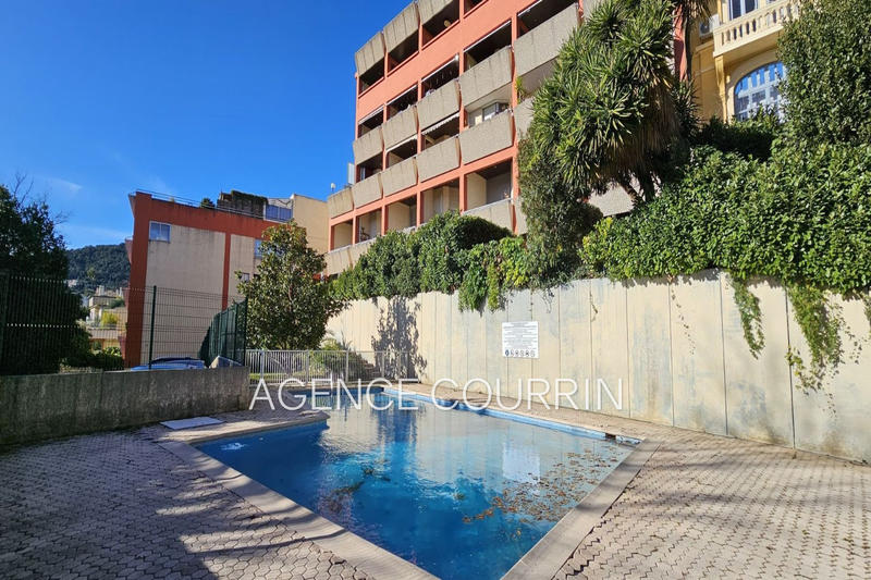 Appartement - 135 m² - 6 pièces