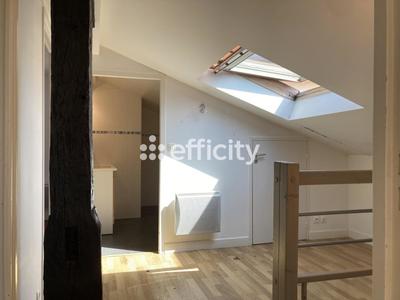 Appartement - 85 m² - 3 pièces