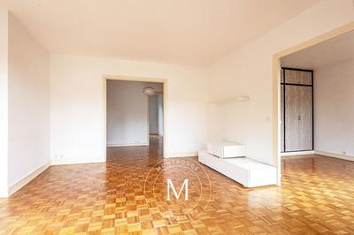 Appartement - 77 m² - 4 pièces