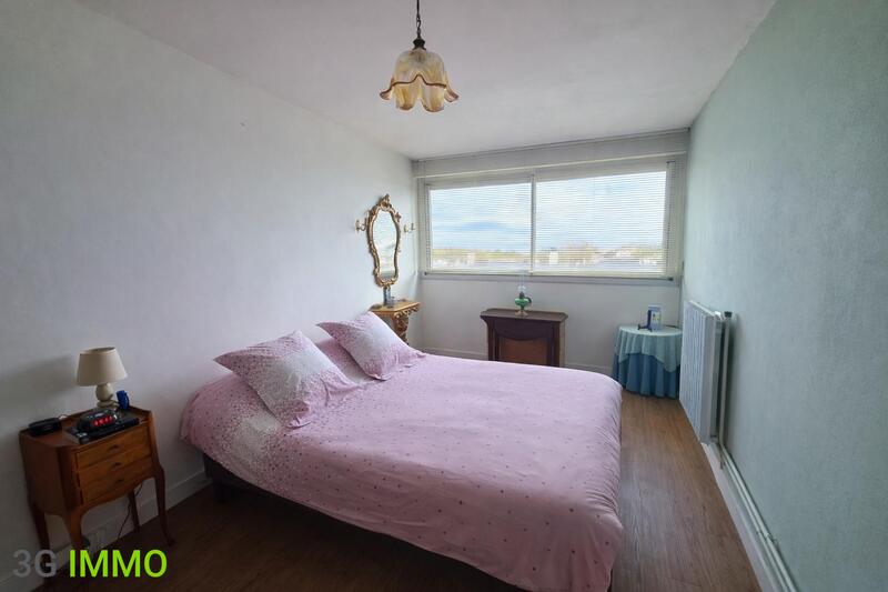 Appartement - 97 m² - 4 pièces