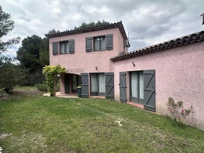 Propriété - 165 m² - 5 pièces