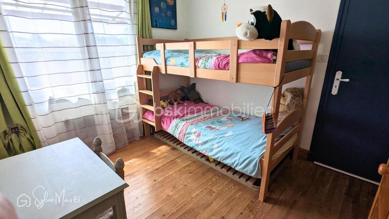 Maison - 160 m² - 9 pièces