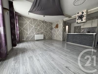 Maison - 60 m² - 3 pièces