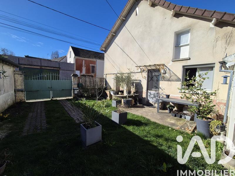 Maison de village - 105 m² - 4 pièces