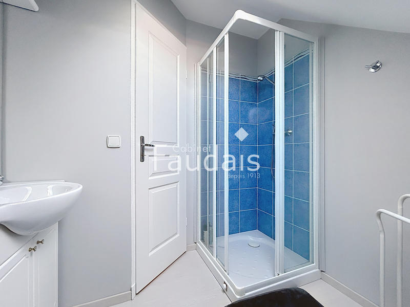 Maison - 106 m² - 6 pièces