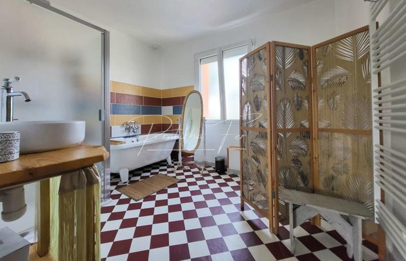 Maison - 103 m² - 5 pièces