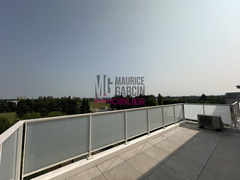 Appartement - 80 m² - 3 pièces