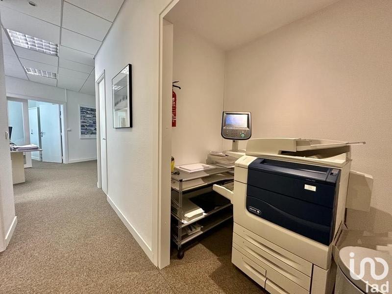 Bureau - 185 m²