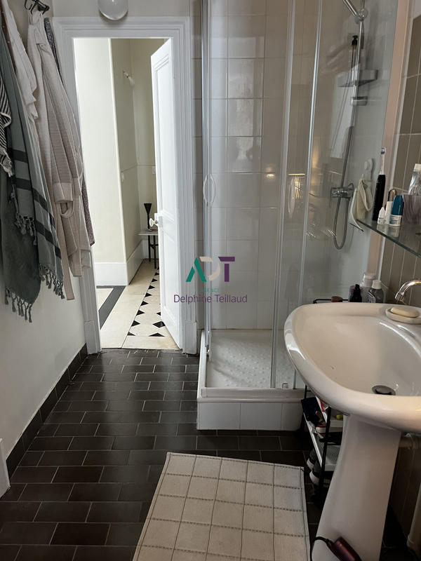 Appartement - 146 m² - 5 pièces