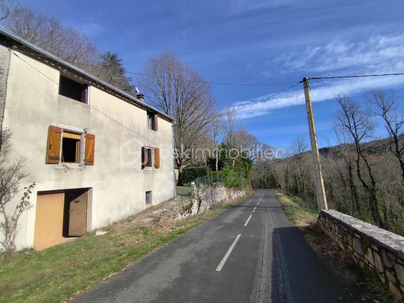 Maison en pierre - 104 m² - 5 pièces